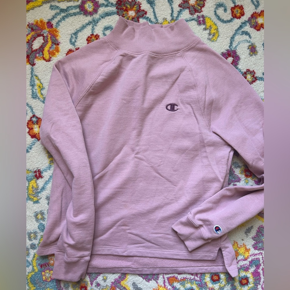 Woman’s champion turtle neck